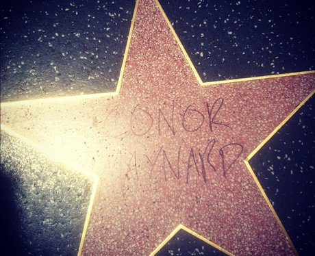 Hollywood Walk Fame on Conor Maynard Hyjacks The Hollywood Walk Of Fame   Twitter Pictures