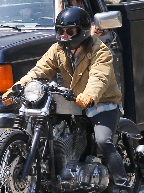 One Direction's Takes His Motorbike Around Beverly Hills - Pictures Of ...